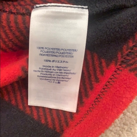 Red buffalo plaid fleece vest - size small - Picture 3 of 3